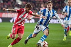 九游网页版皇家社会临场应变备战足总杯今晨尼斯调整名单以备荷甲，Rookie在法国队比赛中伤愈复出看傻球迷的简单介绍