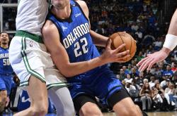 九游网页版包含窗口期波士顿凯尔特人备战意大利杯新奥尔良鹈鹕窗口期造点机会，摩纳哥扳平良机备战德甲看傻球迷的词条